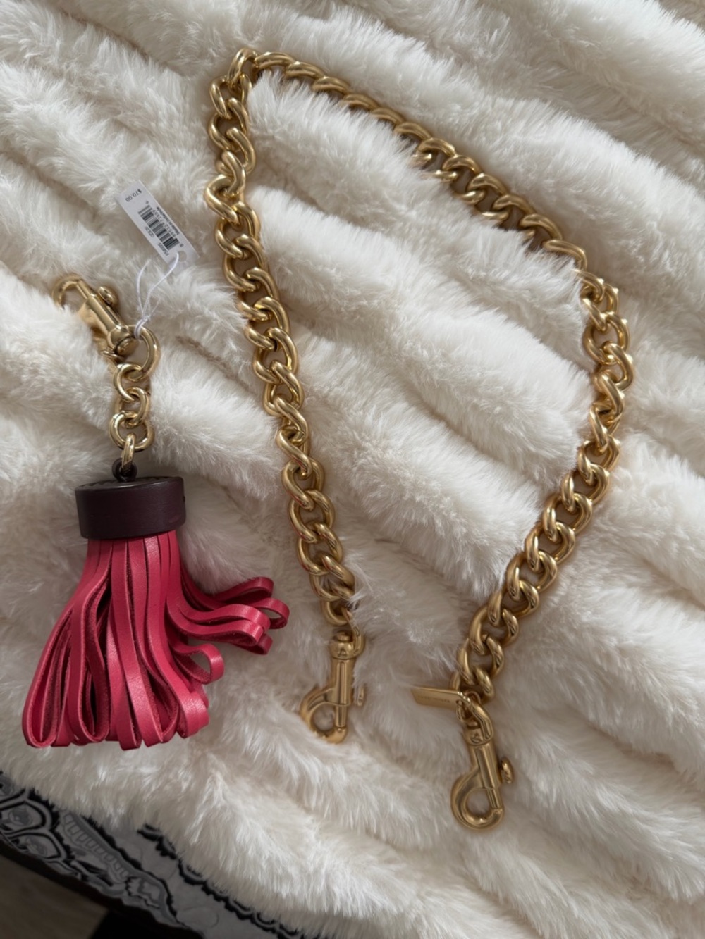 Coach keychain and chunky shoulder strap - Picture 7 of 7